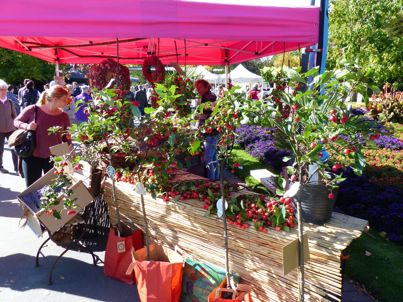 Der Marktstand von La Gloriette auf dem Dortmunder Hauptwochenmarkt